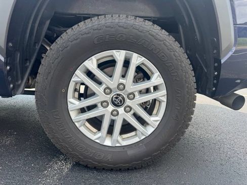 Used 2023 Toyota Tundra SR5 w/ SR5 Premium Package AWD/4WD image 11