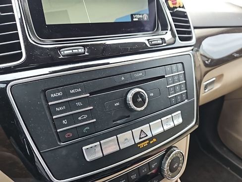 Used 2018 Mercedes-Benz GLE 350 4MATIC image 6