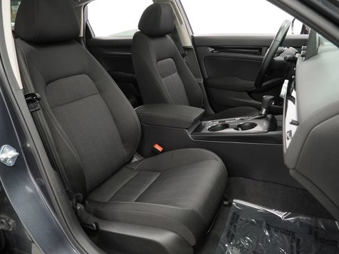 Used 2024 Honda Civic EX image 29