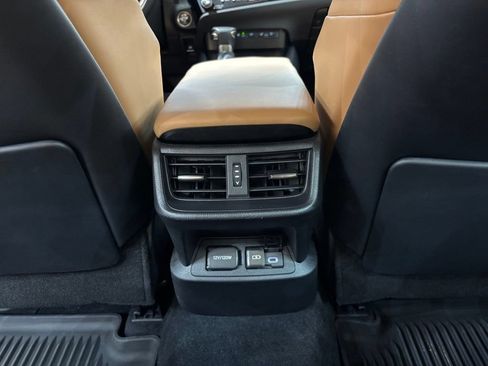 Used 2024 Lexus ES 300h w/ Technology Package FWD image 31