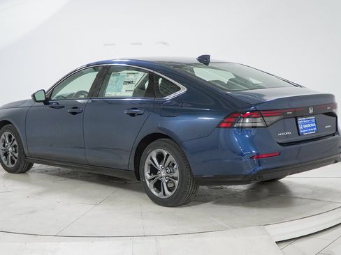 New 2026 Honda Accord EX-L image 5