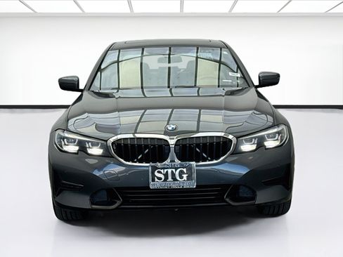 Used 2019 BMW 330i Sedan w/ Driving Assistance Package RWD image 2