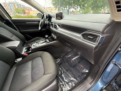 Used 2020 MAZDA CX-5 Sport FWD image 40