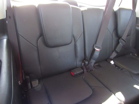 Used 2024 INFINITI QX80 Luxe image 13