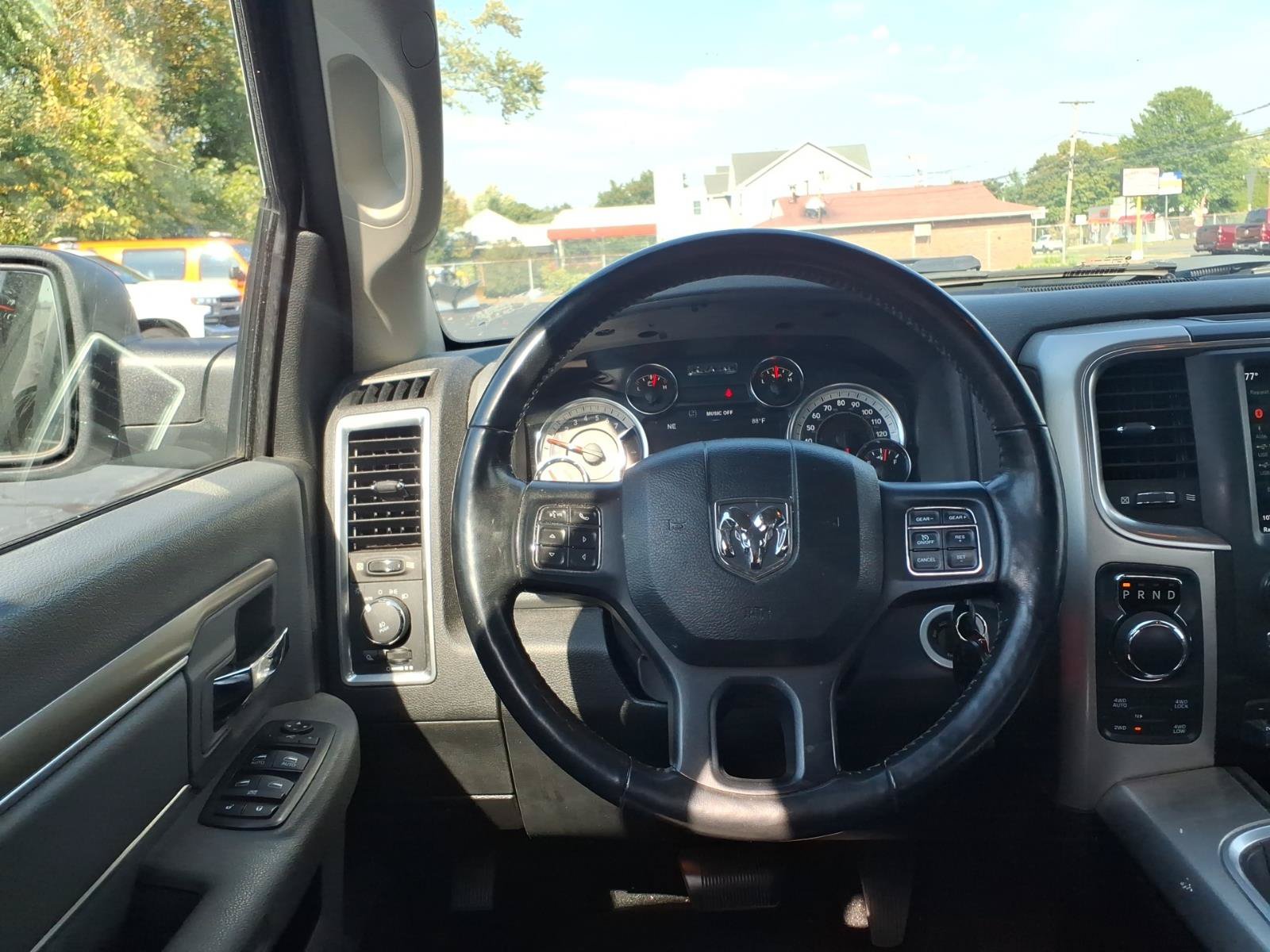 Used 2019 RAM 1500 Big Horn AWD/4WD image 15