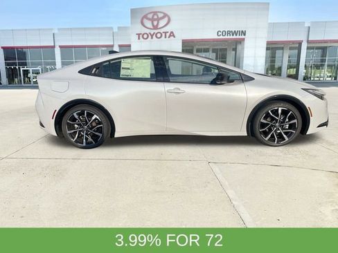 New 2026 Toyota Prius Plug-In Hybrid image 9