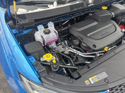 New 2026 Chrysler Pacifica Select image 17