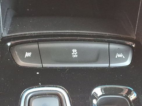 Used 2023 Chevrolet Bolt LT FWD image 24