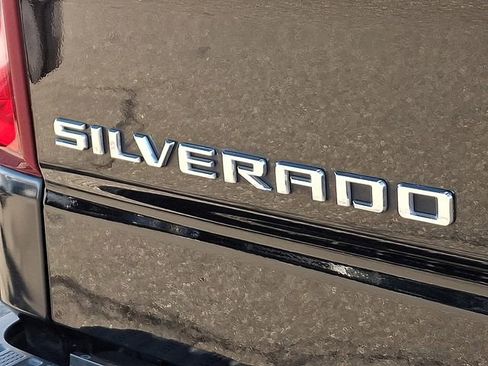 Used 2022 Chevrolet Silverado 1500 LT Trail Boss w/ Bed Protection Package image 33