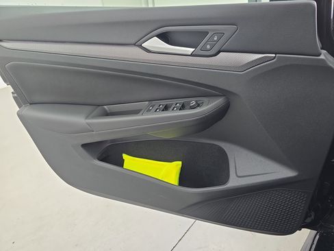 New 2026 Volkswagen GTI SE image 26