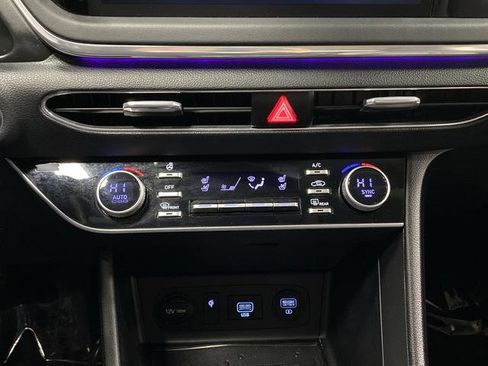 Used 2020 Hyundai Sonata Limited image 18