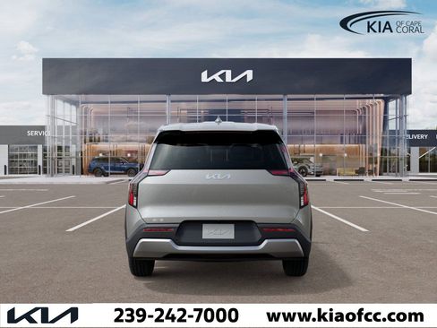 New 2026 Kia EV9 Light image 5