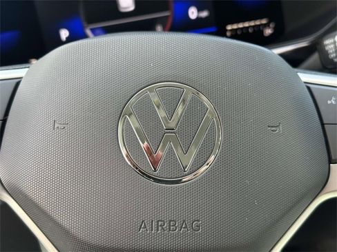 Certified 2022 Volkswagen Taos S w/ IQ Drive S Package image 21