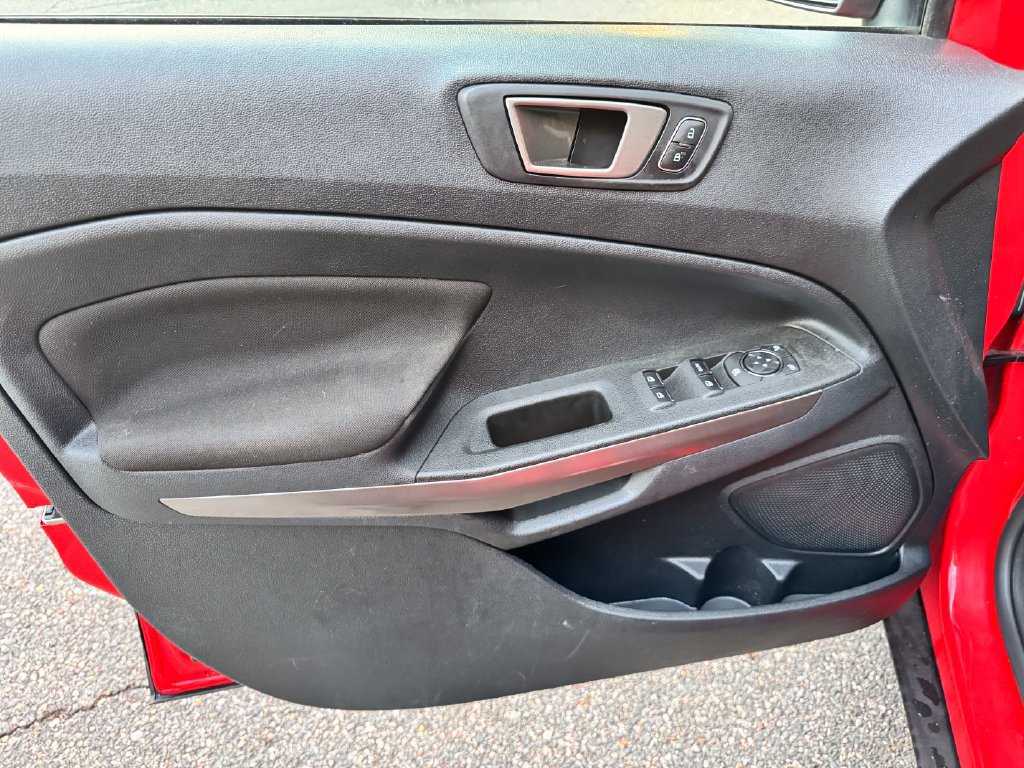 Used 2021 Ford EcoSport SE FWD image 19