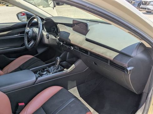 Used 2024 MAZDA MAZDA3 s AWD/4WD image 32