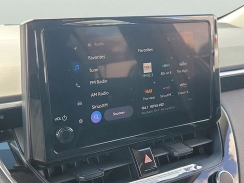 Used 2023 Toyota Corolla LE image 24