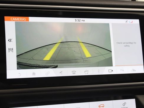 Used 2021 Land Rover Range Rover Westminster Edition image 10