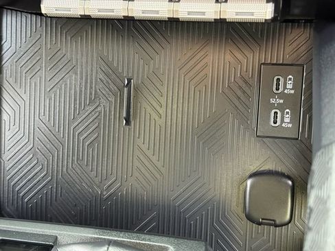 Certified 2025 Toyota 4Runner SR5 image 18