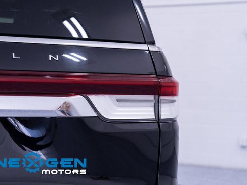 Used 2022 Lincoln Navigator Reserve image 60