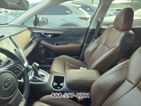 Used 2021 Subaru Outback Touring XT AWD/4WD image 2