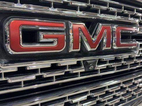 Used 2023 GMC Sierra 2500 Denali AWD/4WD image 16