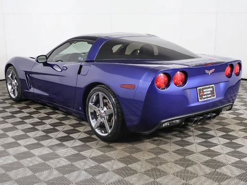 Used 2007 Chevrolet Corvette Coupe w/ Preferred Equipment Group image 8