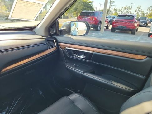 Used 2022 Honda CR-V Touring image 15