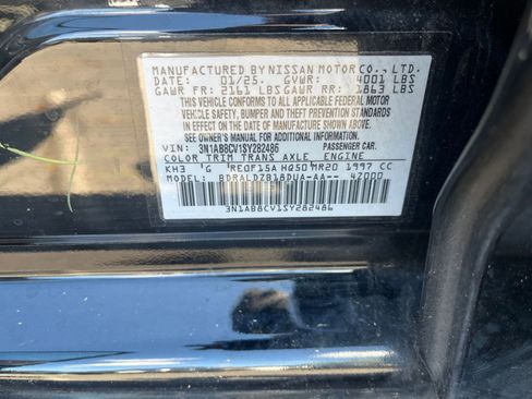Used 2025 Nissan Sentra SV image 27
