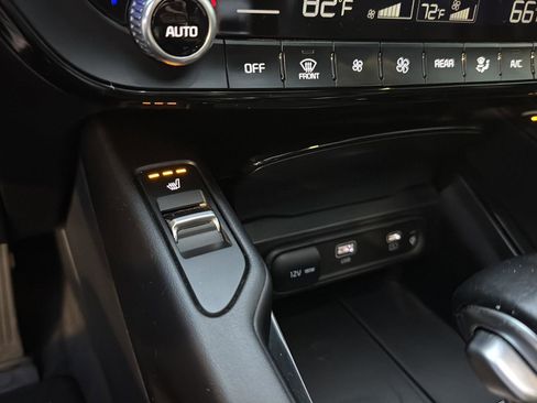 Used 2024 Kia Telluride S w/ S Sunroof Package image 24