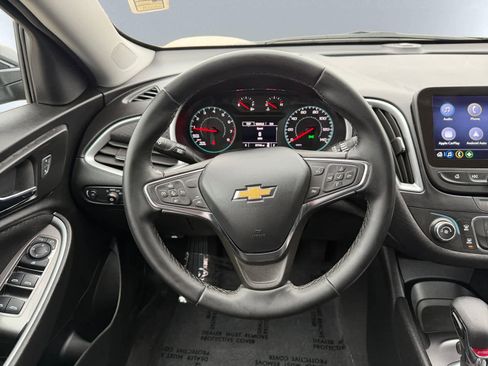 Used 2024 Chevrolet Malibu RS image 17