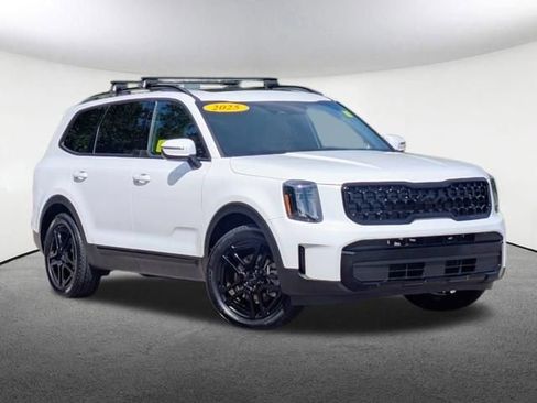 Used 2025 Kia Telluride EX X-Line AWD/4WD image 2