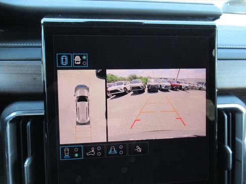 New 2026 GMC Acadia Denali Ultimate w/ LPO, Floor Liner Package FWD image 31