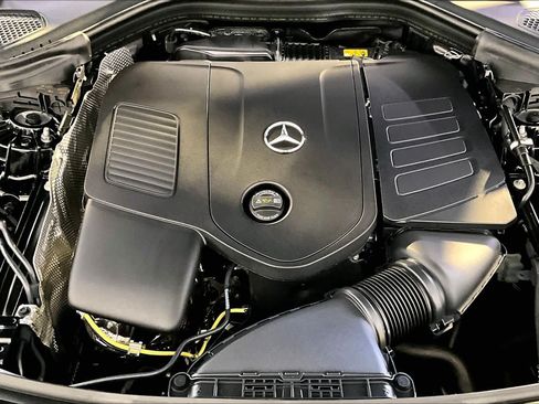 New 2027 Mercedes-Benz GLC 300 4MATIC image 14
