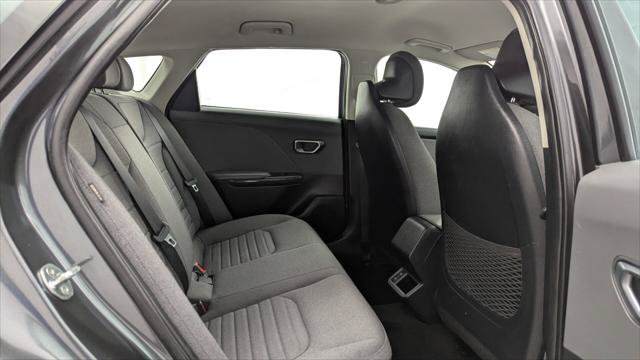 Used 2025 Kia K4 EX FWD image 18