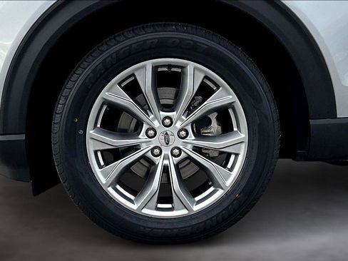 Used 2022 Ford Explorer Limited image 10