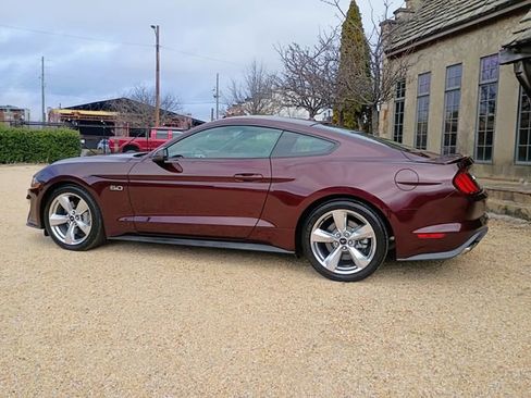 Used 2018 Ford Mustang GT Premium w/ Safe & Smart Package image 9