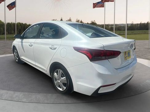 Used 2018 Hyundai Accent FWD image 5