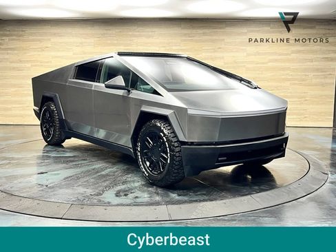 Used 2024 Tesla Cybertruck Cyberbeast AWD/4WD image 1