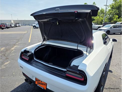 Used 2022 Dodge Challenger SRT Hellcat Redeye RWD image 19
