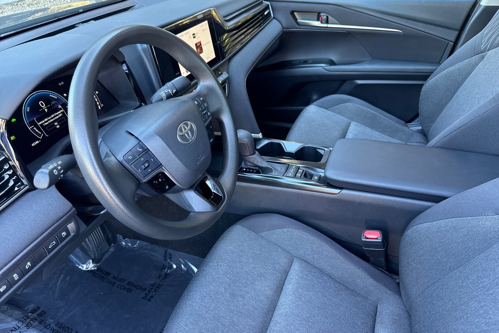 Certified 2025 Toyota Camry LE FWD image 12