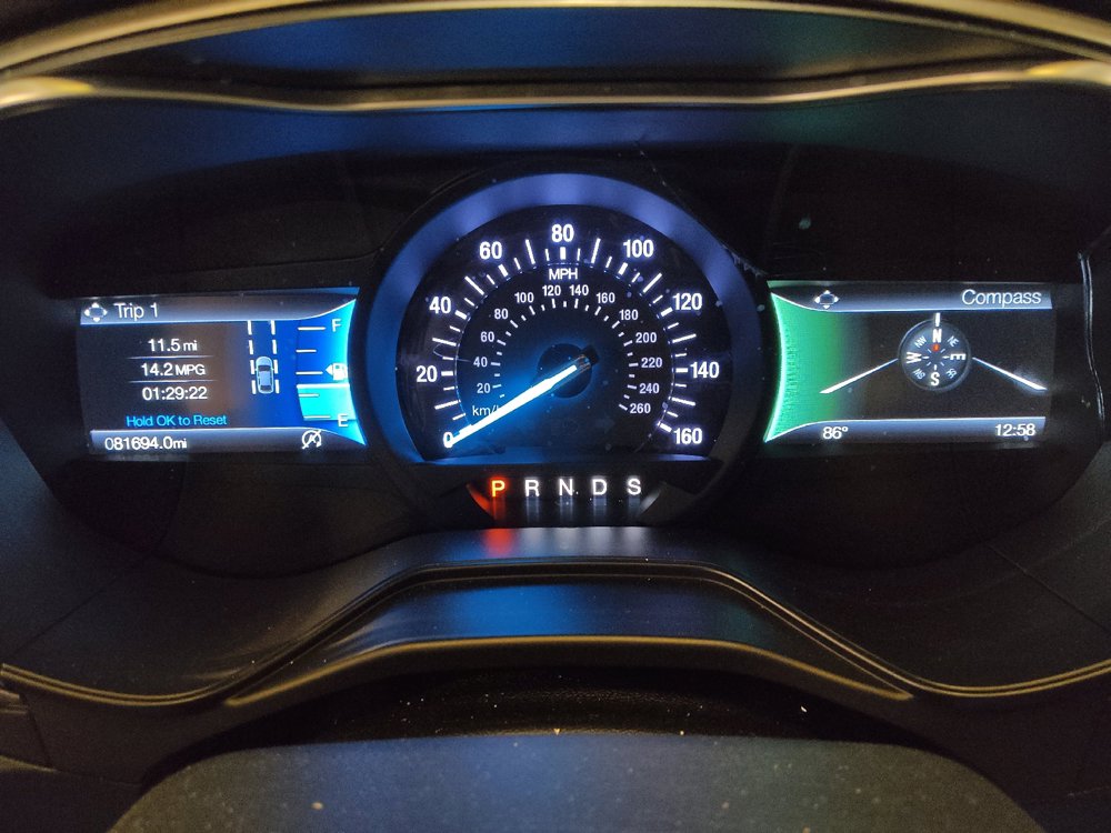 Used 2019 Ford Fusion SE FWD image 23