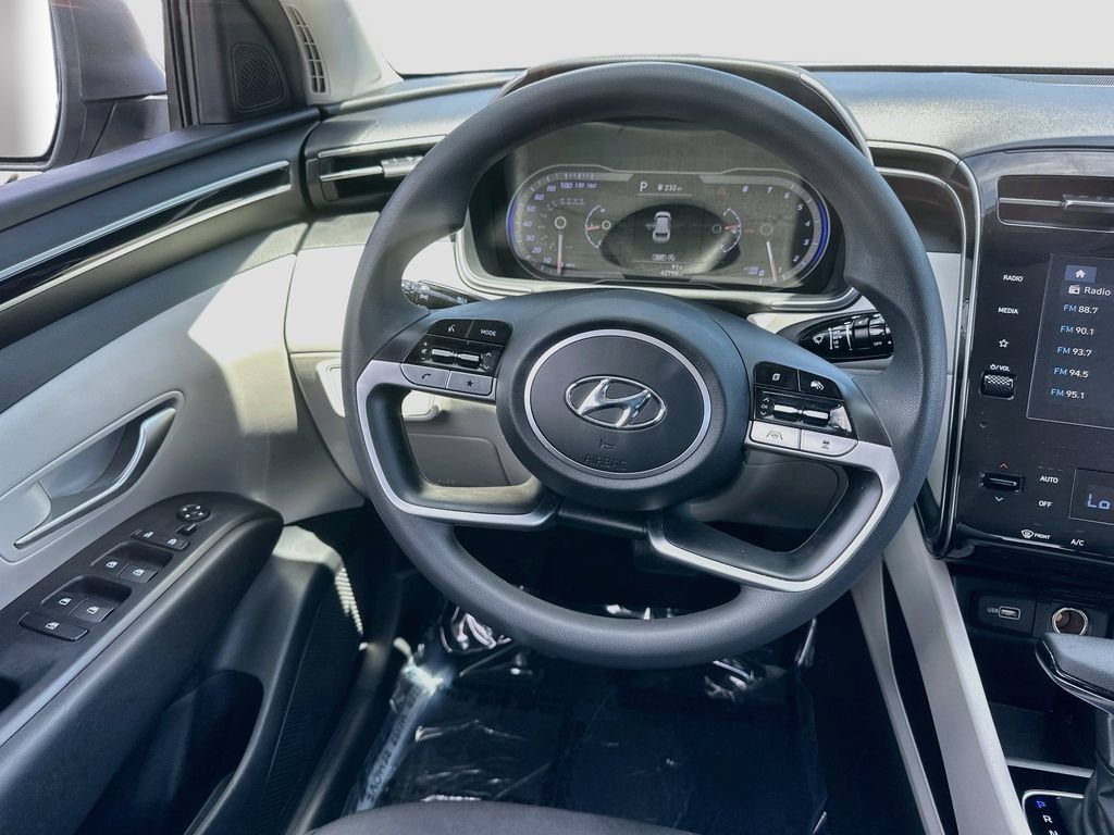 Used 2024 Hyundai Tucson SEL FWD image 20