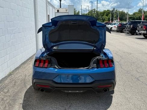 Used 2024 Ford Mustang GT RWD image 8