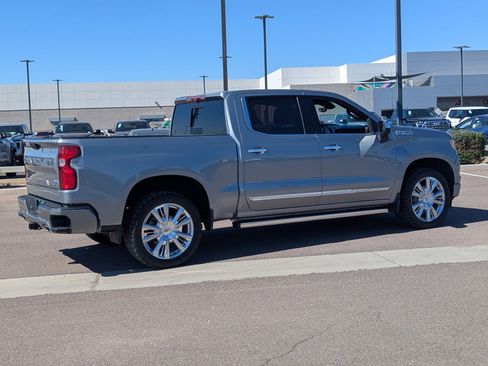 Certified 2024 Chevrolet Silverado 1500 High Country w/ Technology Package image 5