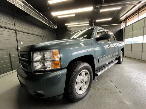 Used 2012 Chevrolet Silverado 1500 LTZ w/ LTZ Plus Package AWD/4WD image 4