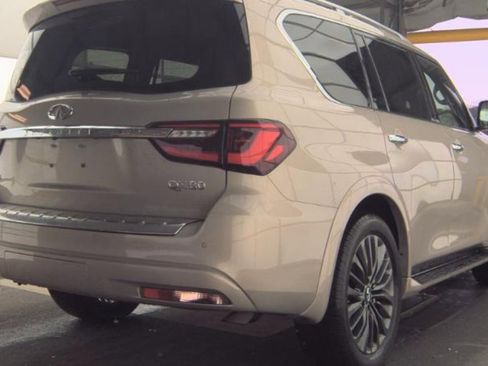 Used 2024 INFINITI QX80 Sensory w/ Cargo Package image 3