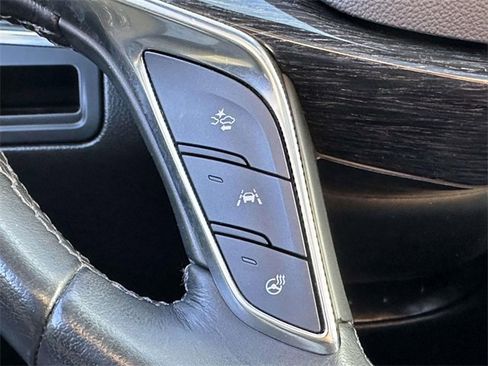 Used 2023 Cadillac XT5 Premium Luxury image 35