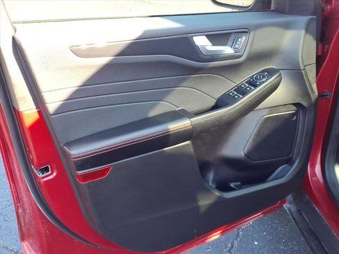 Certified 2023 Ford Escape ST-Line w/ Tech Pack #1 image 9