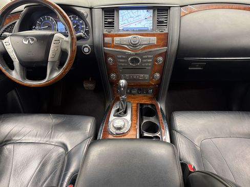 Used 2015 INFINITI QX80 4WD w/ Deluxe Technology Package image 14