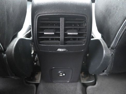 Used 2022 Ford Escape SEL w/ Technology Package image 27